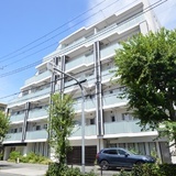 ピアース学芸大学