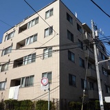 グラーサ学芸大学