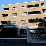 ファミールコート白金ヒルズ