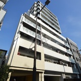 ラコスタ新宿余丁町