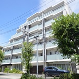 ピアース学芸大学