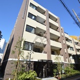 リビオ新宿御苑