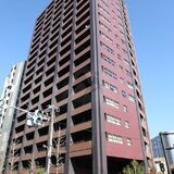 ラ・プラースウエスト